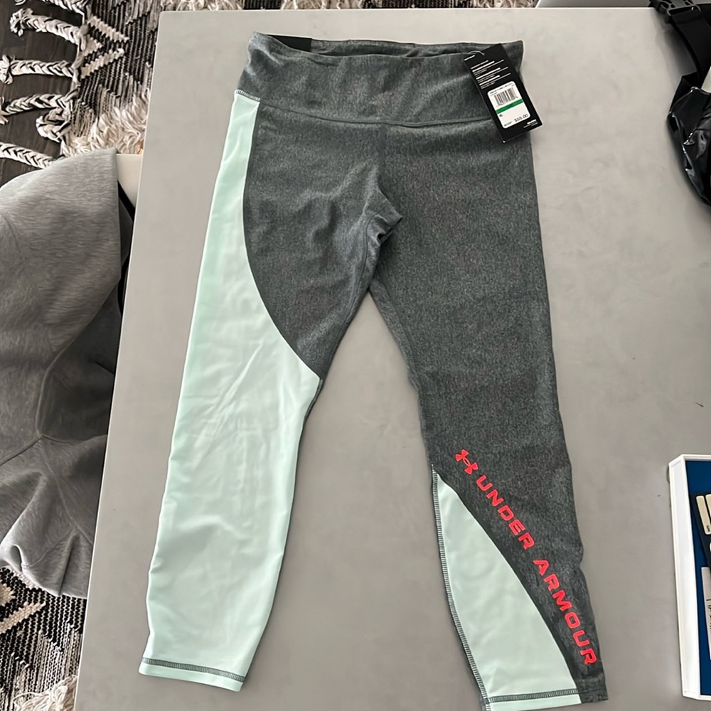 Under Armour Compression Ankle Crop Pants